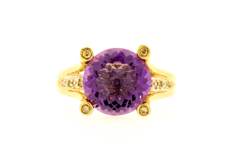 Amethyst & Diamond Ring in 14K Yellow Gold