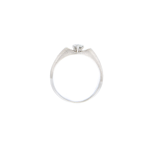 14K White Gold Diamond Ring